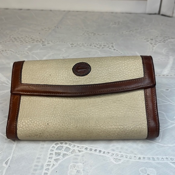 Dooney & Bourke Handbags - Vintage Dooney & Bourke wallet. Beige/brown